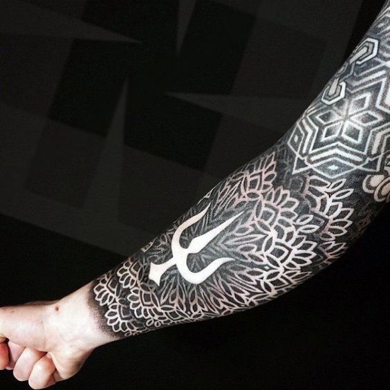 FYeahTattooscom  A custom fractal tattoo sleeve by Adal at Majestic